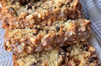 OATMEAL RAISIN BREAD – The Southern Lady Cooks