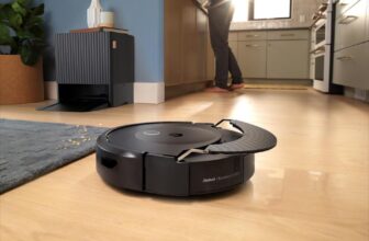 iRobot Roomba vacuum and mop machines are up to $420 off right now