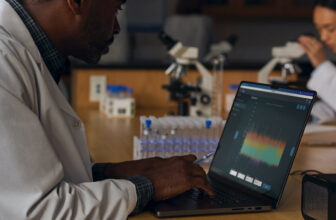 Apple Unveils M4 MacBook Pro With Thunderbolt 5 And Enhanced AI Capabilities