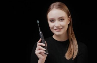 The Aquasonic Black Series Ultra Toothbrush for 37% off Is a Good Reason to Smile for Prime Day