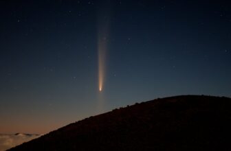 The ‘Comet of the Century’ Just Grew a Rare Anti-Tail