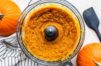 Homemade Pumpkin Puree – The Stay At Home Chef