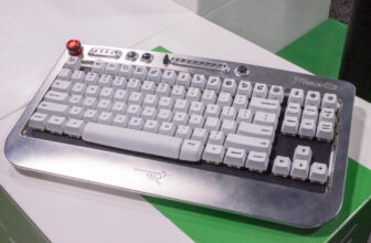 The latest Freewrite device is a fancy mechanical keyboard built with writers in mind