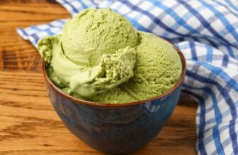 Matcha Ice Cream – Barefeet in the Kitchen